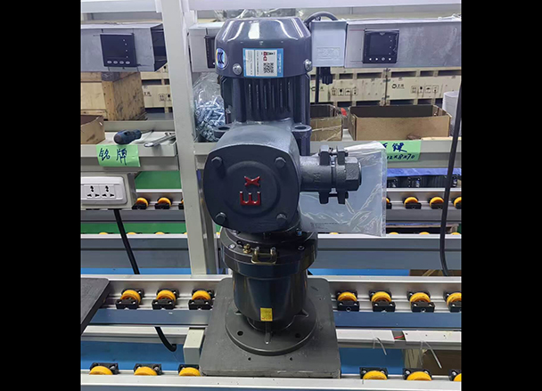 立式防爆減速機在大型工業(yè)風(fēng)扇上的應(yīng)用 拷貝.jpg