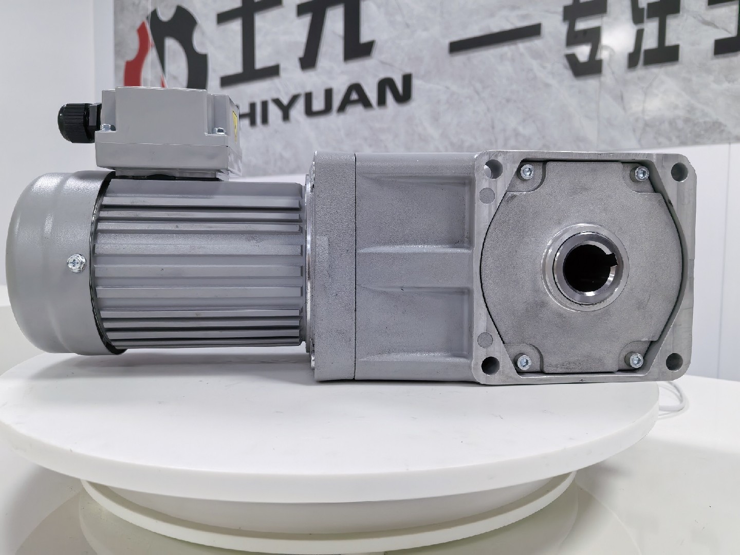 士元傳動系統(tǒng)（嘉興）有限公司